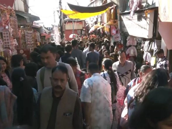 India News | Weak Dhanteras Sales Despite GST Relief; Himachal Traders Cite Disaster Impact, Online Shopping