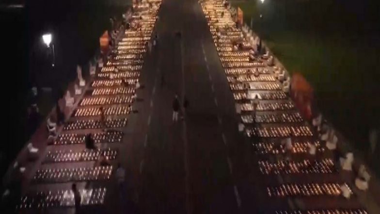 India News | Delhi: Kartavya Path Illuminates with Lakhs of Diyas on Deepotsav 2025