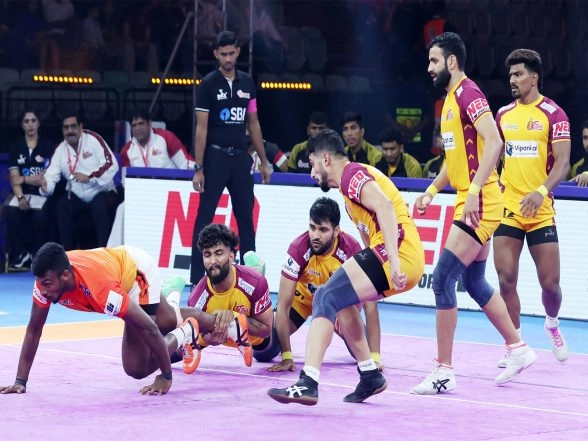 Sports News | PKL 12: Telugu Titans Overcome Puneri Paltan; Seal Top Eight Spot