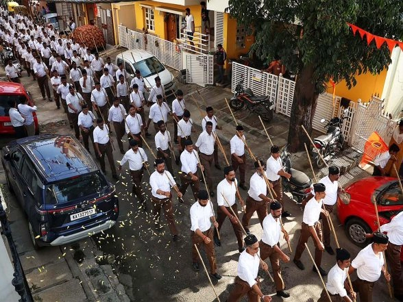 LatestLY - Politics - News Image