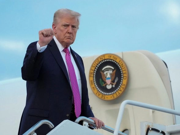 Business News | Korean Business Leaders Meet Trump Amid Tariff Talks