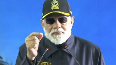 India News | PM Narendra Modi Celebrates Diwali with Navy Personnel Onboard INS Vikrant