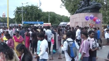 India News | Chennai's Marina Beach Bustles with Festive Spirit on Diwali