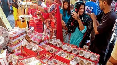 Business News | Record-breaking Diwali Sales Reflect India's Economic Strength and Swadeshi Spirit: CAIT