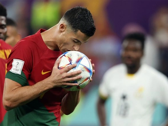 Sports News | Cristiano Ronaldo's Son Earns First-ever Portugal Under-16 Team Call-up