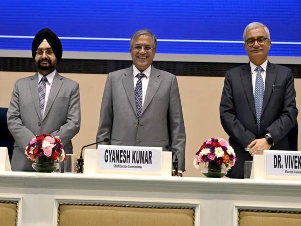 India News | ECI Directs State CEOs to Finalise Preparations for Nationwide SIR