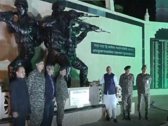 India News | Defence Minister Rajnath Singh Inaugurates Shaurya Van in Jaisalmer