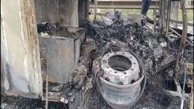 India News | Bus Fire Incident: President, Vice President Express Grief over Loss of Lives in Andhra's Kurnool