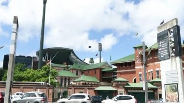 Sports News | Shining Sun, Gentle Breeze, Excited Fans in Sydney Await India's Third ODI Against Australia