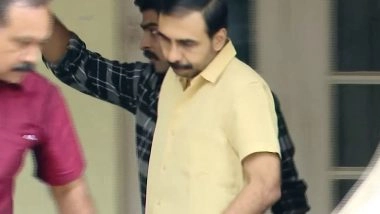 India News | Sabarimala Gold Theft: Prime Accused Unnikrishnan Potti Taken to Bengaluru for Evidence Collection