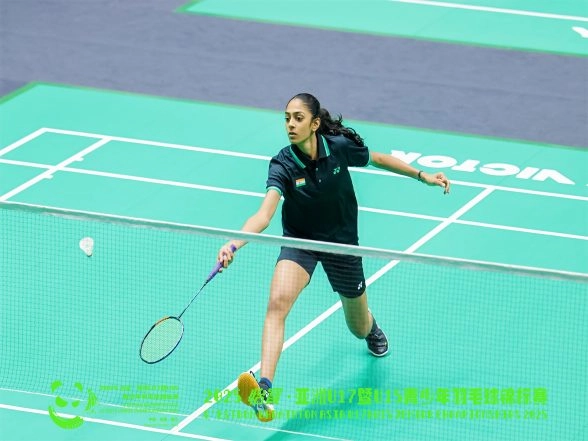 Sports News | Shaina Manimuthu, Diksha Sudhakar Enter Quarterfinals at Badminton Asia U-17 and U-15 Championships