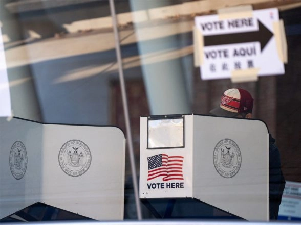 World News | US: Early Voting Begins in New York Mayoral Race with Mamdani Leading in Survey