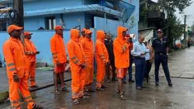 India News | Cyclone Montha: Union Minister Ashwini Vaishnaw Reviews Preparedness