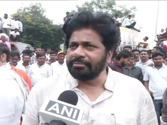 India News | Nagpur: Former Minister Bacchu Kadu Warns of Train Blockade as Farmer Protests Continue