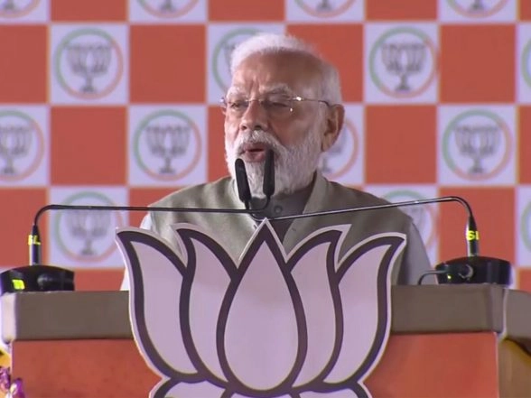 India News |   Women, Children Have Been Biggest Victim of RJD's Jungle Raaj: PM Modi in Bihar's Chhapra