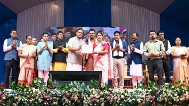 India News | Assam CM Distributes Cheques to 27,573 Beneficiaries Under Mukhya Mantri Mahila Udyamita Abhiyan in Sadiya