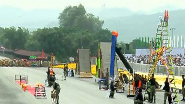 India News | BSF Dog Squad Shows Exceptional Skills at Rashtriya Ekta Diwas Parade in Gujarat, Mudhol Hound 'Riya' Leads Squad
