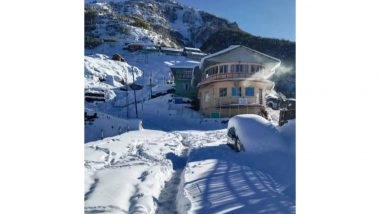 India News | Heavy Snowfall Blankets Indo-China Border; Red Alert Issued in Sikkim