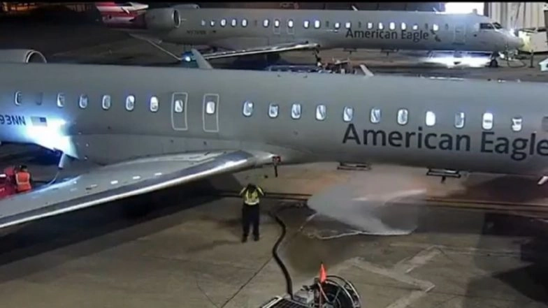US: Ground Worker Sprays Highly Flammable Jet Fuel Around American Eagle Aircraft After Losing Control of Refueling Hose at Dallas Fort Worth Airport, Video Surfaces