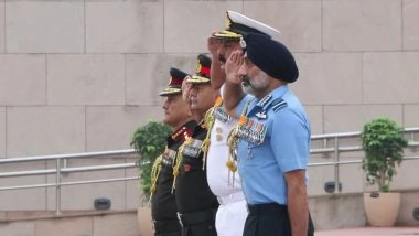 Indian Air Force Day 2025: CDS General Anil Chauhan, Chief of Three Services Pay Tribute at National War Memorial on IAF’s 93rd Foundation Day