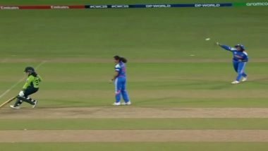 Deepti Sharma's Throw Accidentally Hits Sidra Amin on Her Leg During IND-W vs PAK-W ICC Women's World Cup 2025 Match (Watch Video)