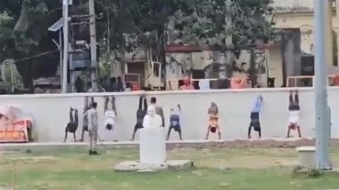 Taliban-Style Punishment in Ayodhya: Municipal Staff Force Street Vendors To Stand Upside Down, Do Squats Over Alleged Encroachment in UP; Video Goes Viral