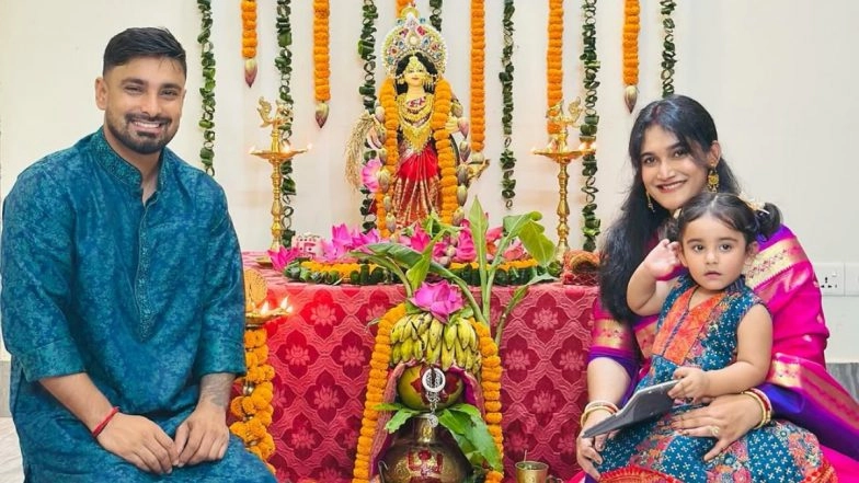 Bangladesh Cricketer Litton Das Celebrates Lakshmi Puja 2025 With His Family, Shares Adorable Pictures (See Post)