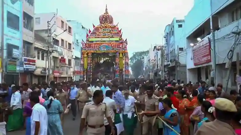Tamil Nadu Bomb Threat: Madurai’s Meenakshi Amman Temple Receives Threat via E-Mail; Police Launch Intensive Search Operation