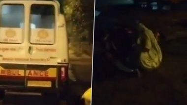Mirzapur: Pregnant Woman Delivers Baby on Muddy Road in Uttar Pradesh After Ambulance Drops Her on Highway; DM Orders Probe (Watch Videos)