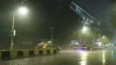 Mumbai Rains: Heavy Rainfall Lashes Parts of City on Bhai Dooj As IMD Issues Yellow Alert for October 24 (Watch Videos)