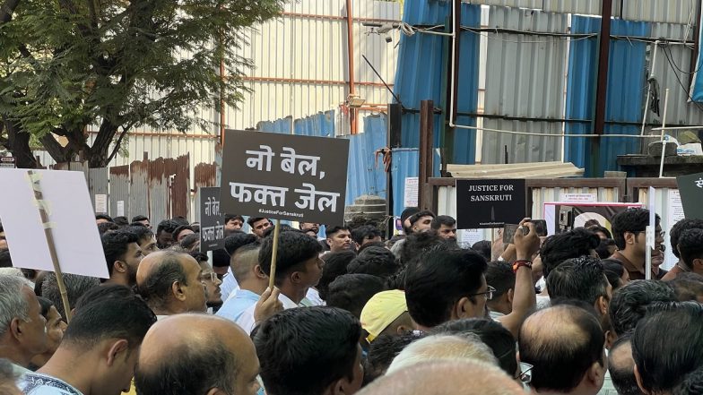 Sanskruti Amin Death: Local Residents Demand Justice for Sanskruti After Cement Block Falls and Claims Life of 22-Year-Old Jogeshwari Woman