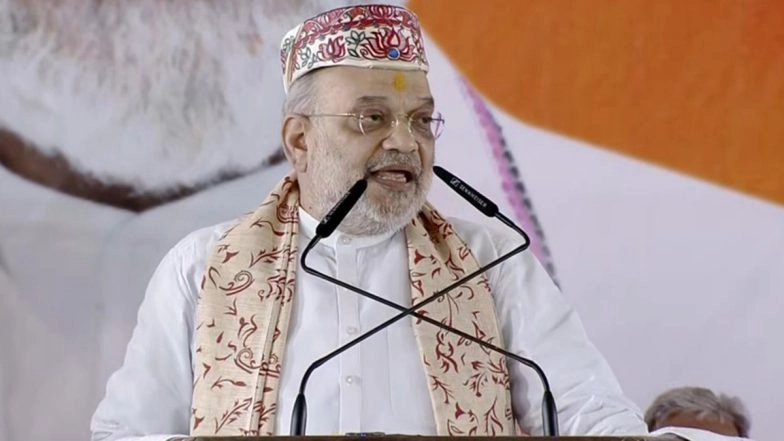 Amit Shah Jibes at Mahagathbandhan’s ‘Parivarvaad’ During Darbhanga Rally; Highlights BJP Fielding Young Face Maithili Thakur