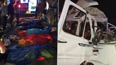 Rajasthan Bus Accident: 18 Killed As Tempo Traveller Rams Into Stationary Vehicle in Phalodi (Watch Videos)