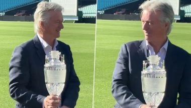 Steve Waugh Collects Waterford Crystal Ashes Trophy at SCG as Iconic Silverware Arrives by Helicopter Ahead of Ashes 2025-26 Pre-Season Tour in Australia (Watch Video)