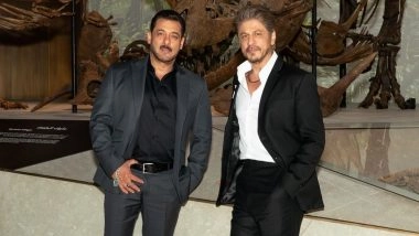 Salman Khan and Shah Rukh Khan Take Internet by Storm, Bollywood Stars Pose for Picture at Vantur National History Museum of Abu Dhabi (View Post)