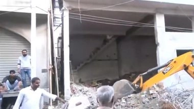 Jaipur House Collapse: Homeowner Rescued After Under-Construction House Collapses in Rajasthan’s Subhash Chowk (Watch Video)