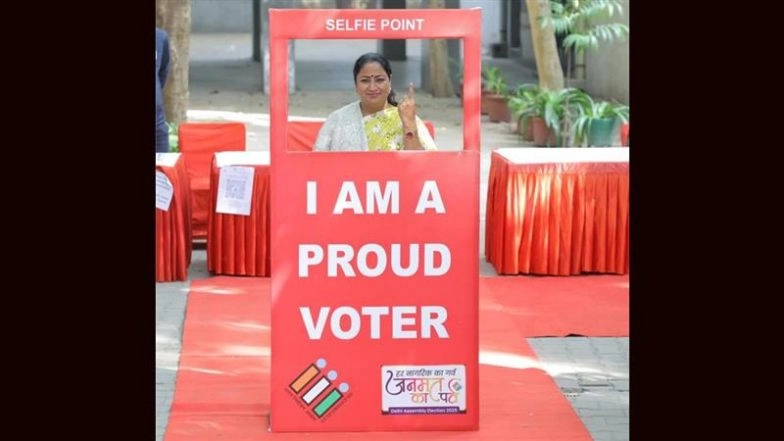 MCD By-Elections 2025: Delhi CM Rekha Gupta Votes in Shalimar Bagh, Asks Electors To Join Celebration of Democracy (See Pics)