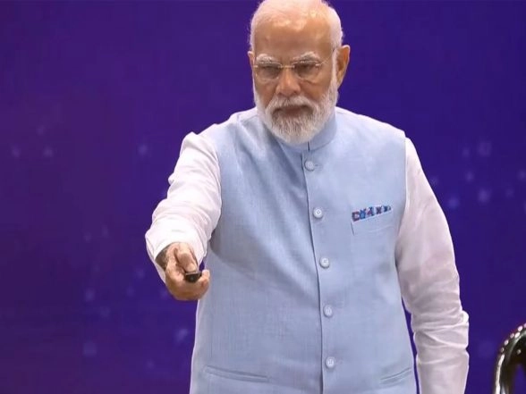 India News | PM Modi Inaugurates Emerging Science and Technology Innovation Conclave 2025, Launches RDI Scheme Fund