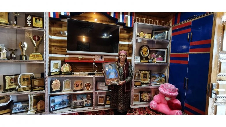 India News | Pacer Renuka Thakur's Shimla Village Celebrates India's Triumph in Women's Cricket World Cup, Hails Her Achievement