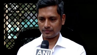 Entertainment News | Kerala CEO Rathan U Kelkar Meets Veteran Actor Madhu to Hand over Enumeration Form