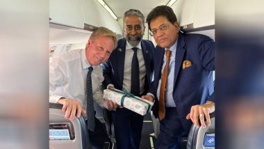 Business News | Piyush Goyal Discusses Expanding Opportunities in Indian Aviation Sector with Air New Zealand CEO