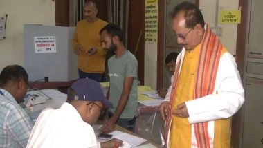 India News | BJP's Lakhisarai Candidate Vijay Kumar Sinha Casts His Vote for First Phase of Bihar Assembly Elections