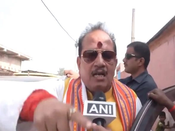 India News | Bihar Deputy CM Vijay Sinha Blames 'RJD-Congress Goons' for Convoy Attack