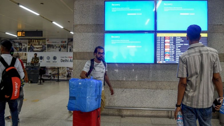 India News | British National Escapes from IGI Airport Immigration Area, Manhunt Underway