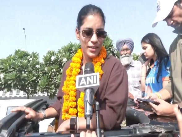 Sports News | Amanjot Kaur Reveals PM's Light-hearted Remark on World Cup Catches