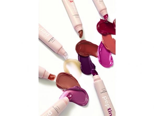 Entertainment News | Tira Launches 'Lip Plumping Peptint', Marking a Major Move into Makeup Category
