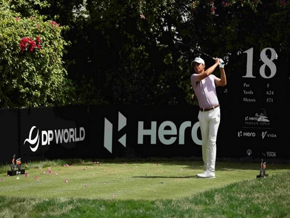 Sports News | Ajeetesh Sandhu Makes the Cut at Moutai Singapore Open as Soomin Lee is the Leader