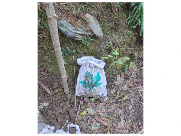 India News | Operation Hajitra: Security Forces Thwart Narcotics Smuggling Attempt in Tangdhar; Suspected Contraband Confiscated