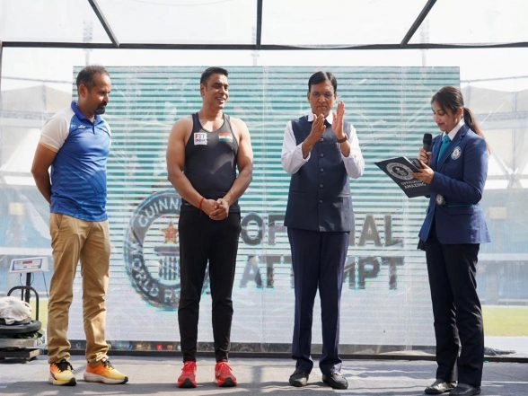 Sports News | Fit India Ambassador, Push Up Man of India Rohtash Chaudhary Sets New Guinness World Record