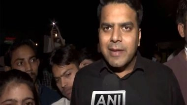 India News | People Stage Protest at India Gate over SC's Order to Remove Stray Dogs from Hospitals, Schools, Railways and Bus Stations